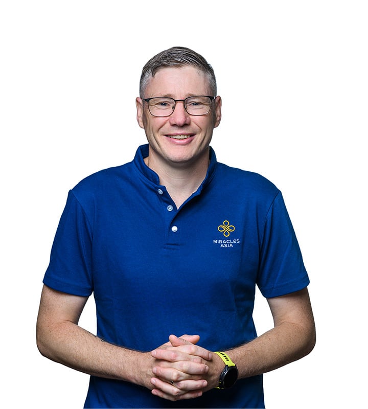 Kane Duffy is the Senior Therapist at Miracles Asia in Phuket Thailand